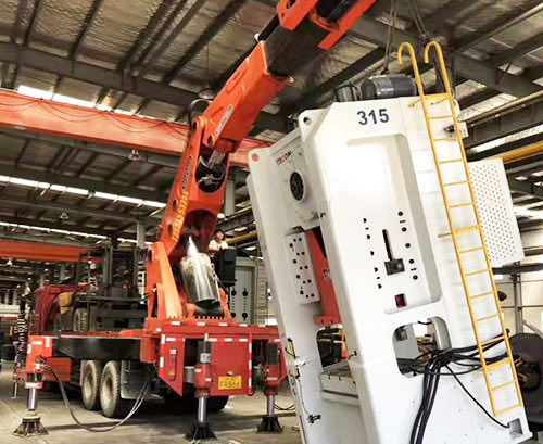 将乐县附近随车吊出租，轻松解决运输难题